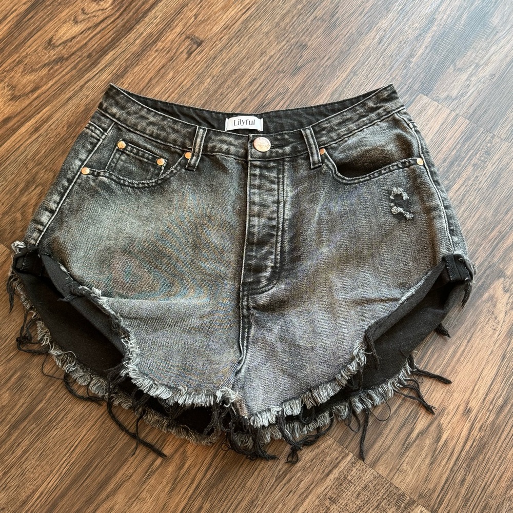 Lillyful Black Denim Frayed Women's Shorts Large